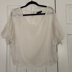Off-white American Eagle blouse